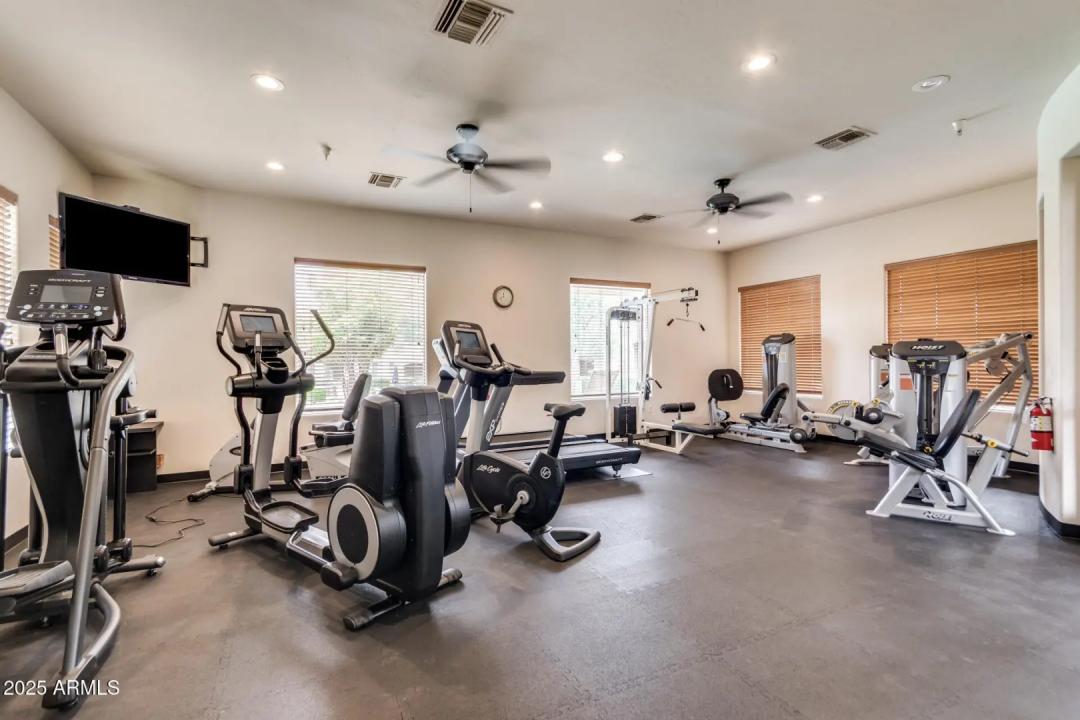 Real Estate Picture 27