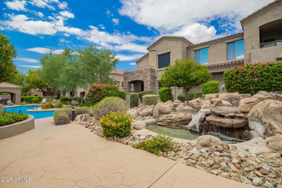 Real Estate Picture 29