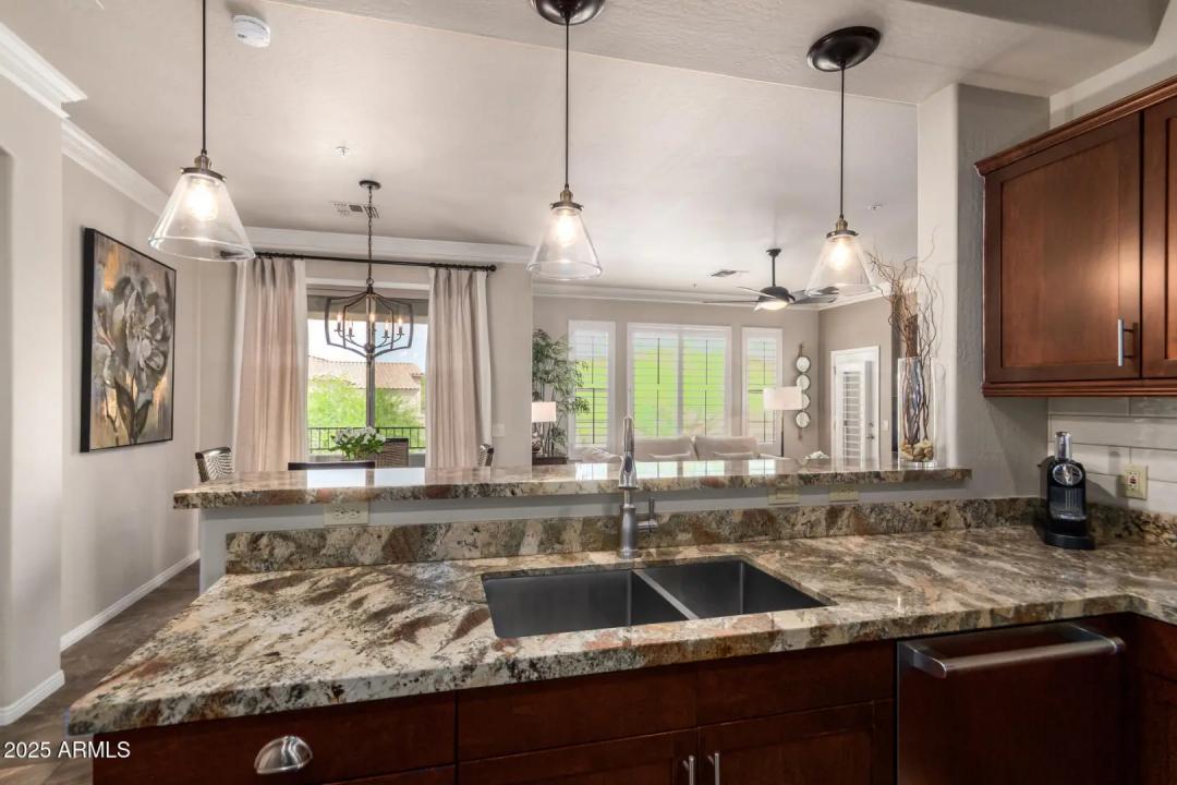 Real Estate Picture 13