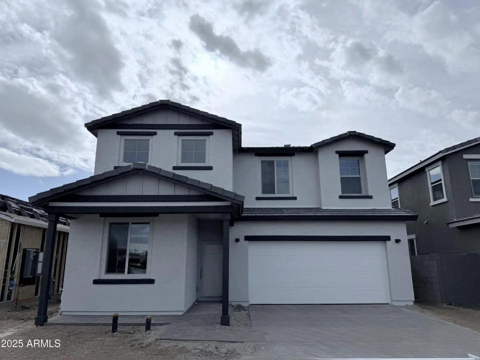 Real Estate Picture 2