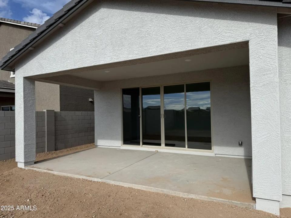 Real Estate Picture 19