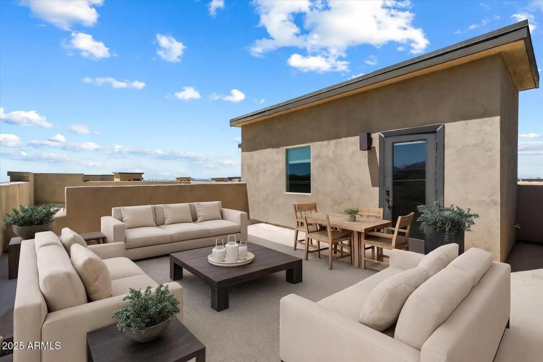 Real Estate Picture 27