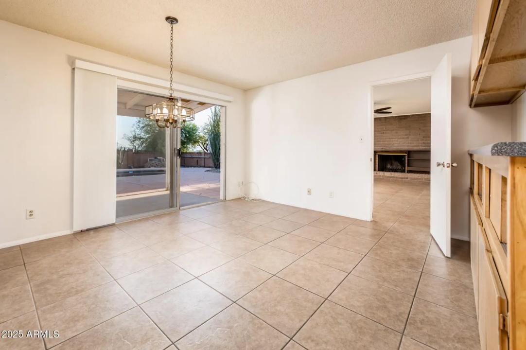Real Estate Picture 10