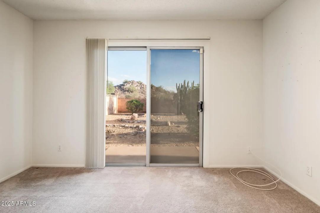 Real Estate Picture 14