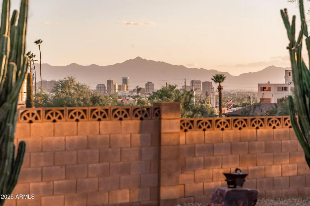 Real Estate Picture 35