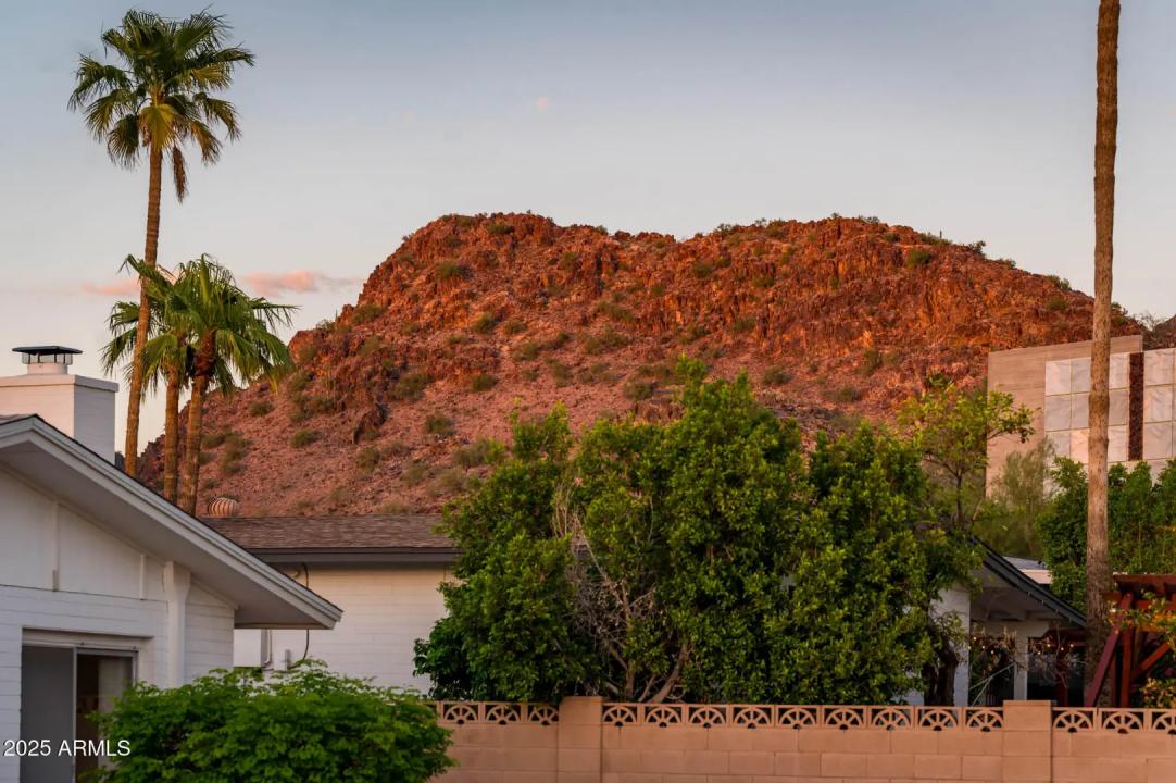 Real Estate Picture 41