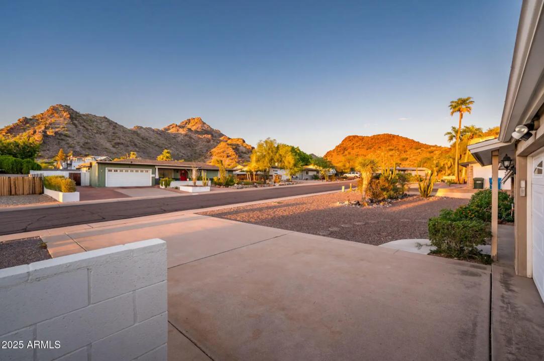 Real Estate Picture 45