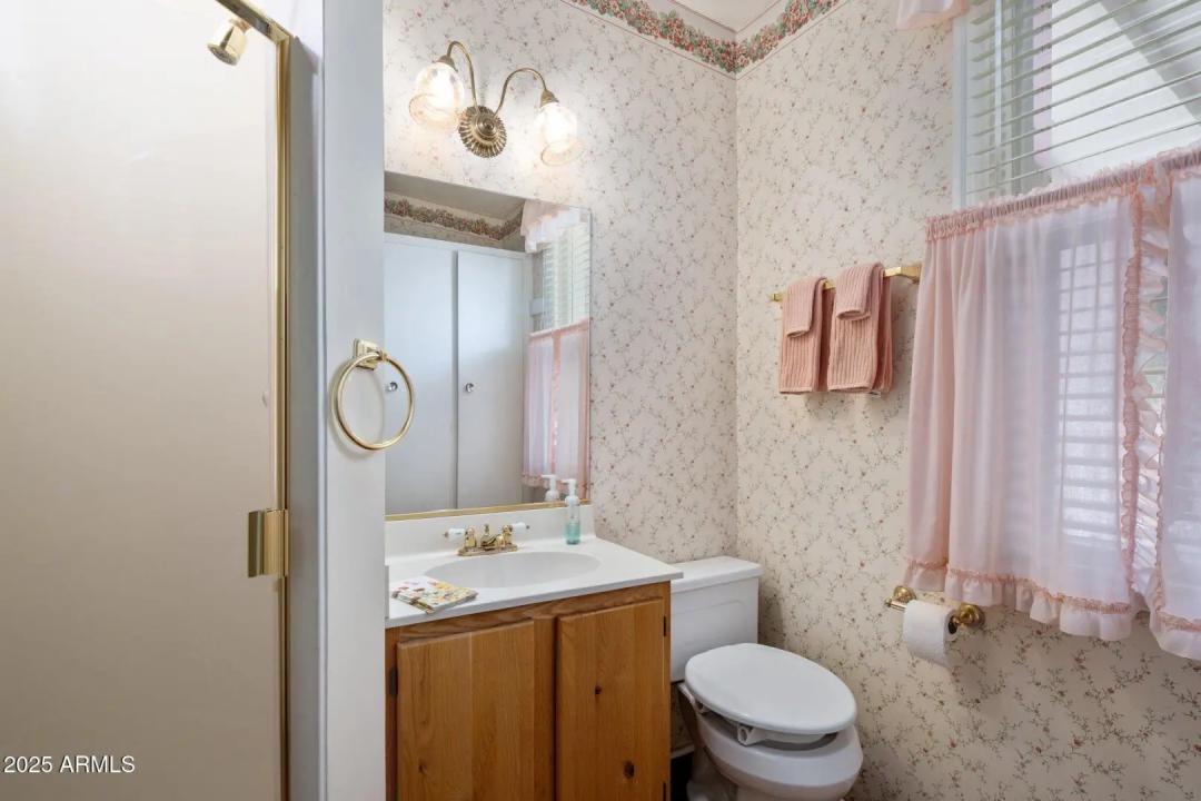 Real Estate Picture 22