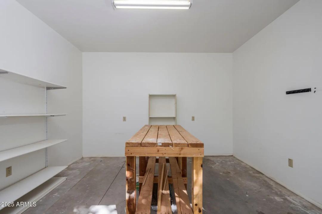 Real Estate Picture 44
