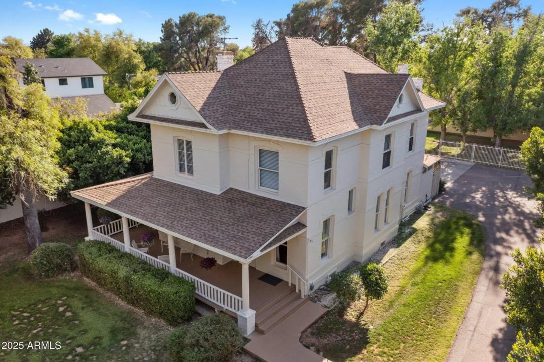 Real Estate Picture 55