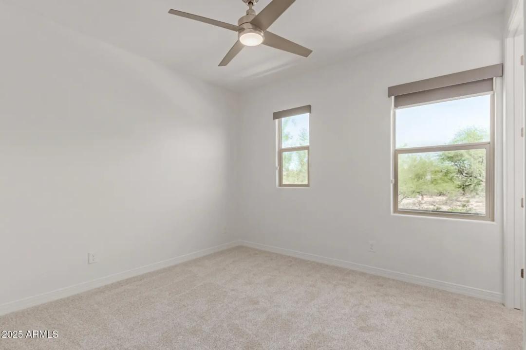 Real Estate Picture 19