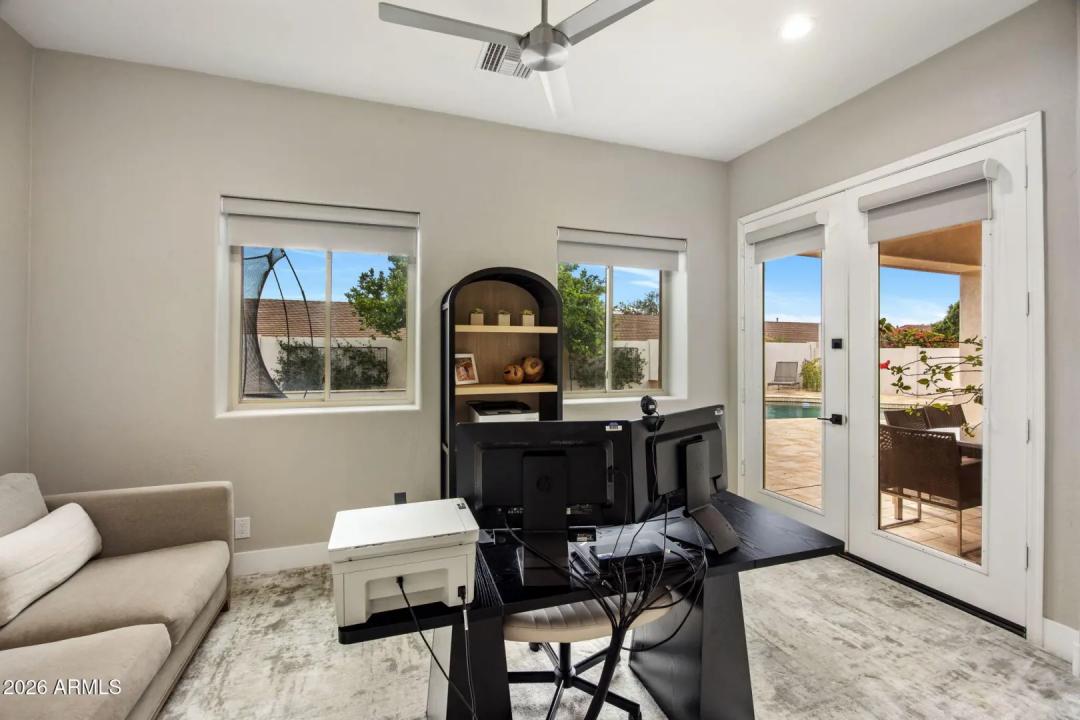 Real Estate Picture 18