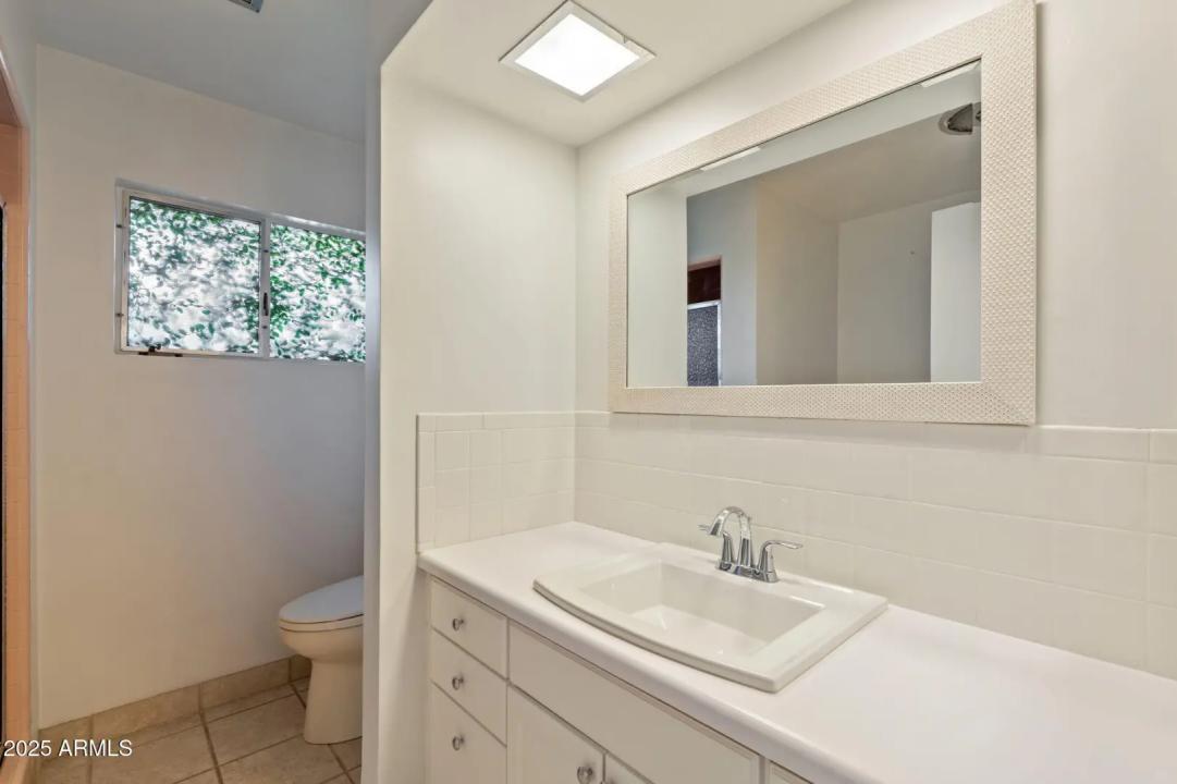 Real Estate Picture 36