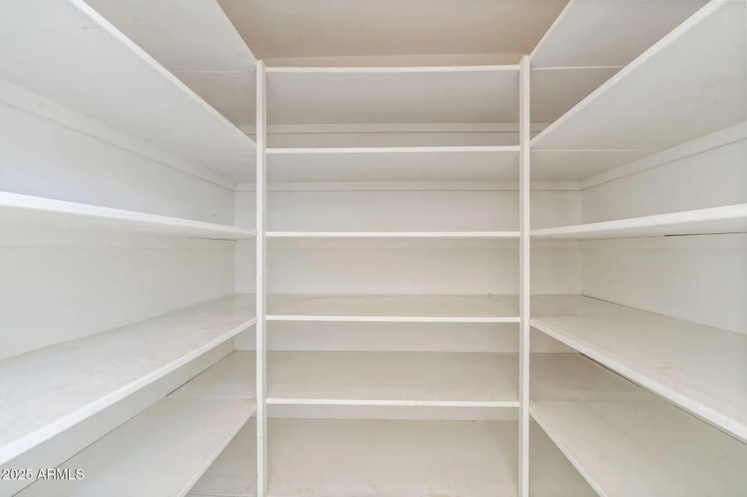 Real Estate Picture 54