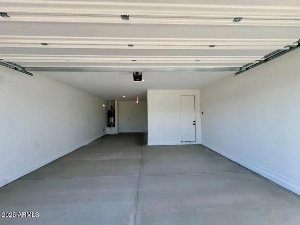 Real Estate Picture 20