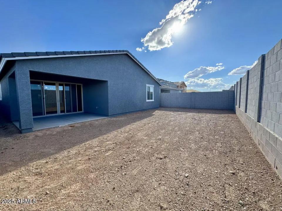 Real Estate Picture 21