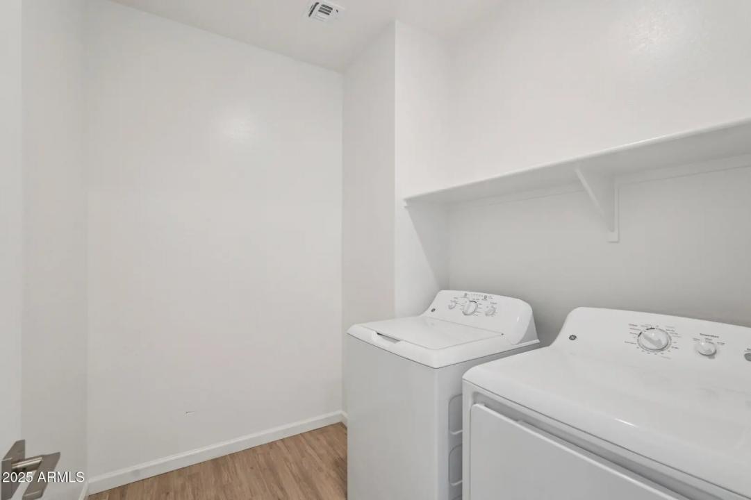 Real Estate Picture 21