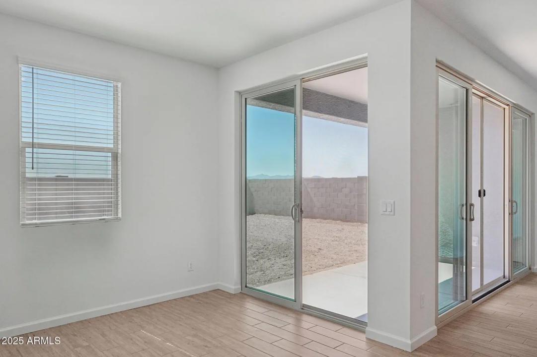 Real Estate Picture 22