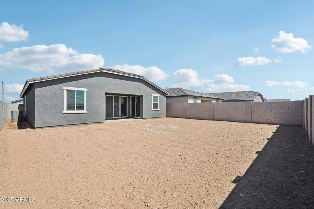Real Estate Picture 35
