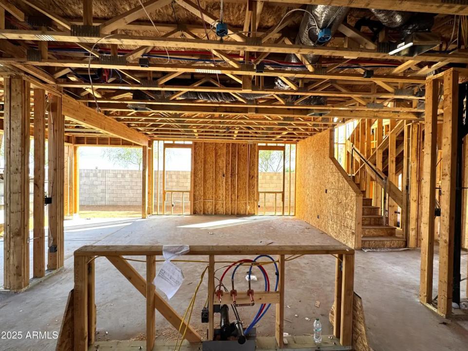 Real Estate Picture 10