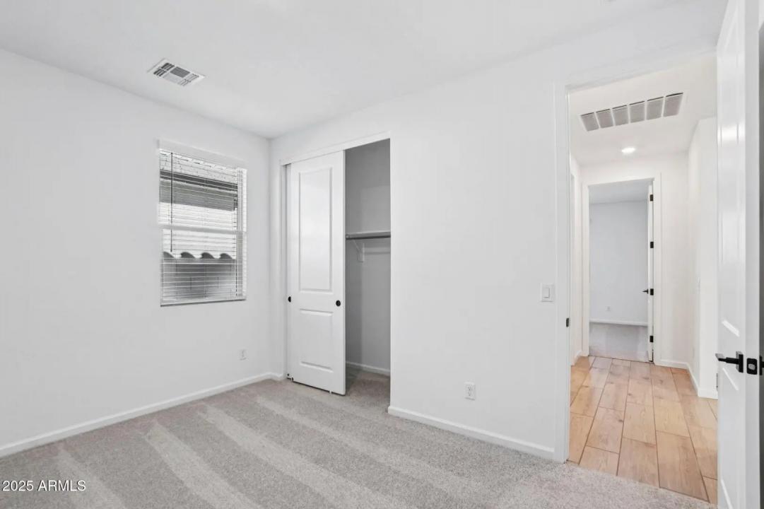Real Estate Picture 25