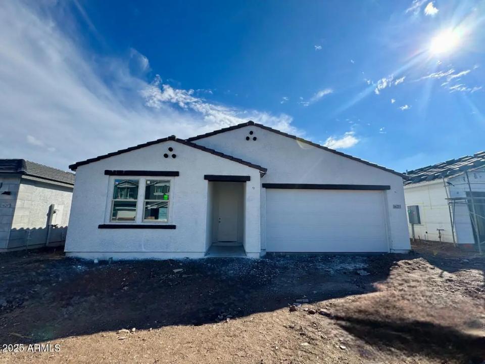 Real Estate Picture 2