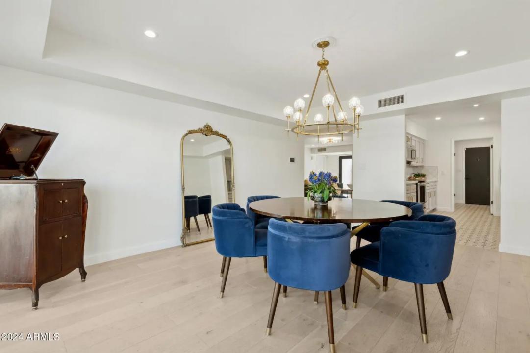 Real Estate Picture 6