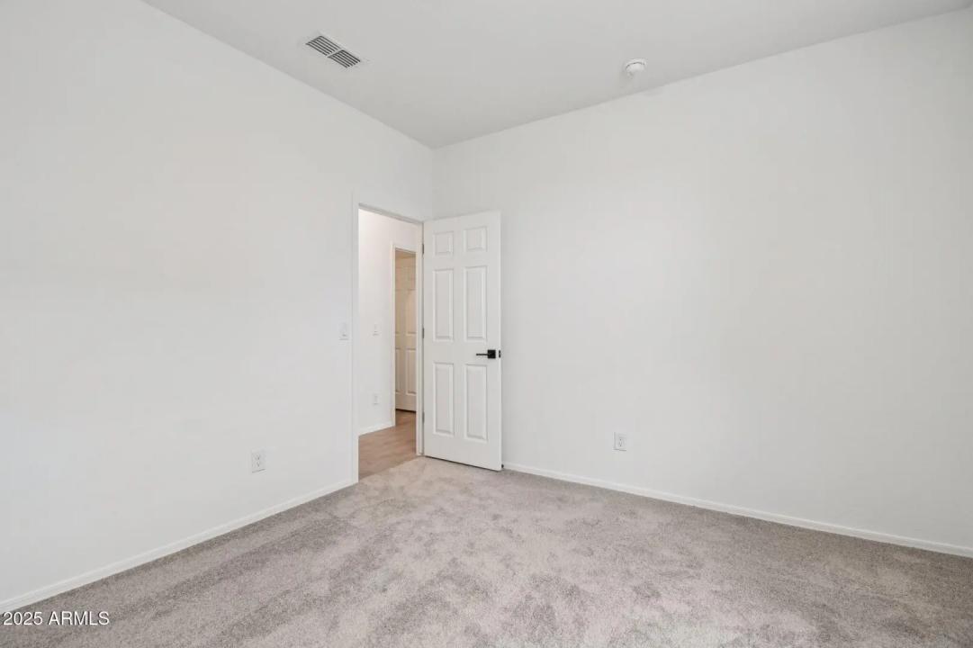 Real Estate Picture 20