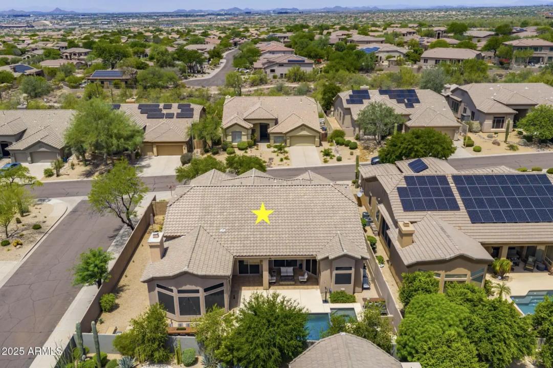 Real Estate Picture 30