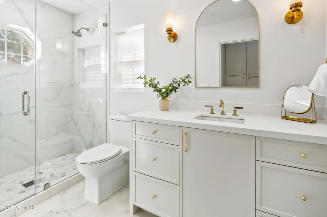 Real Estate Picture 29
