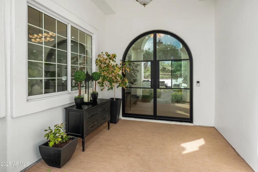 Real Estate Picture 1