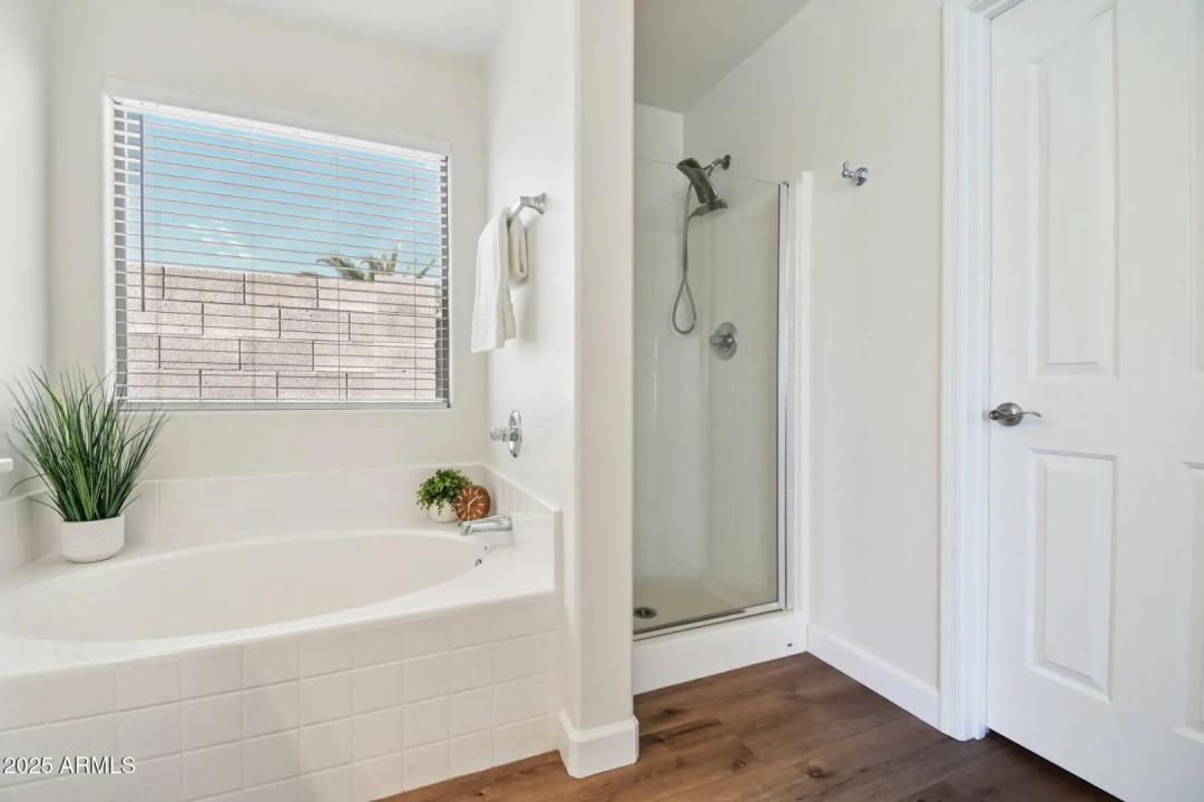 Real Estate Picture 21