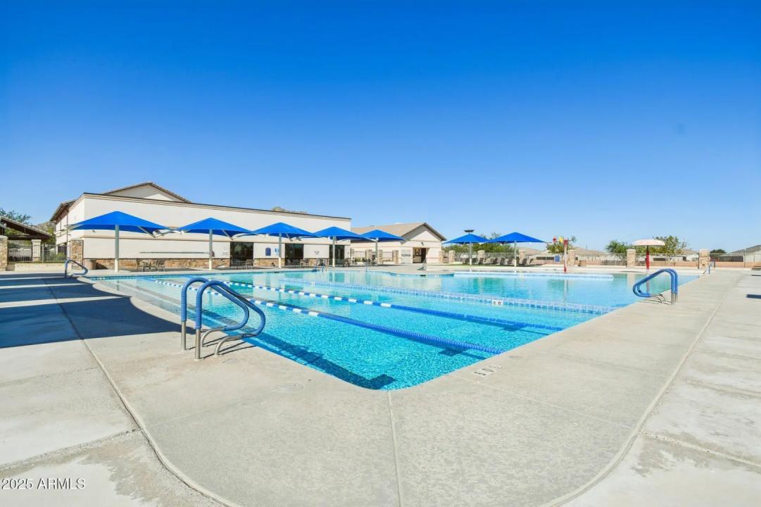 Real Estate Picture 35