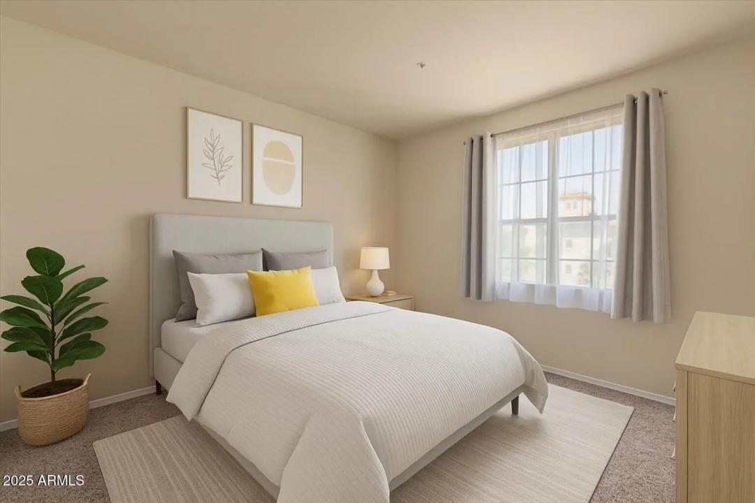 Real Estate Picture 13