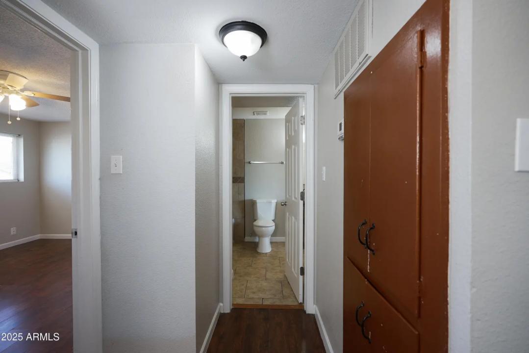 Real Estate Picture 29