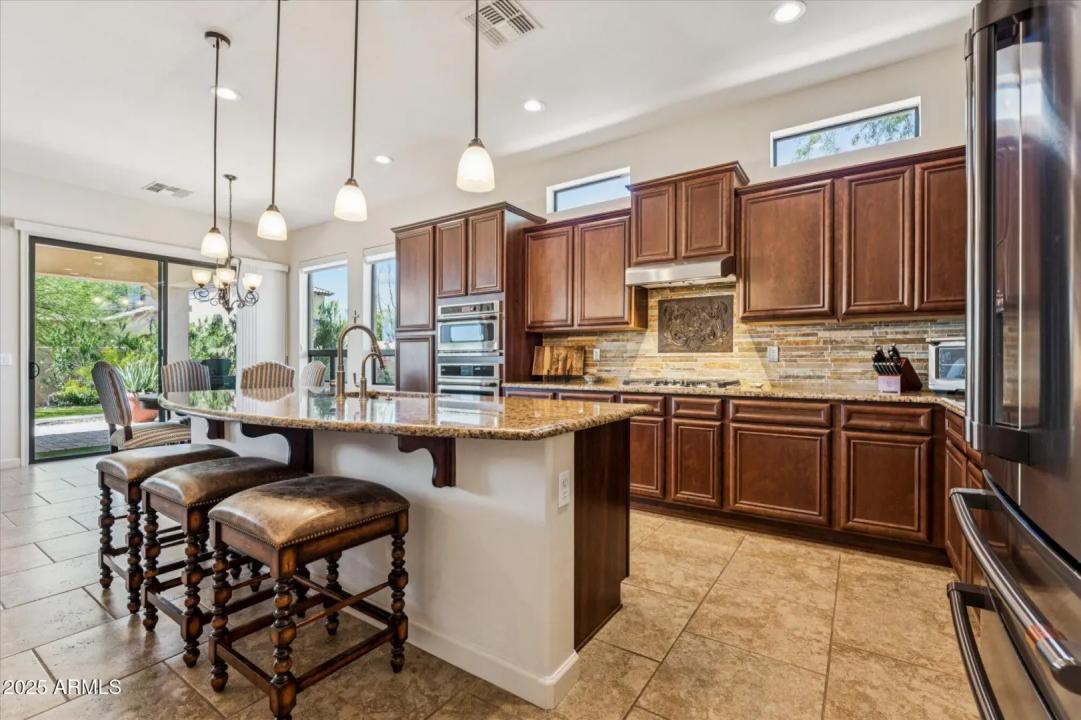 Real Estate Picture 2