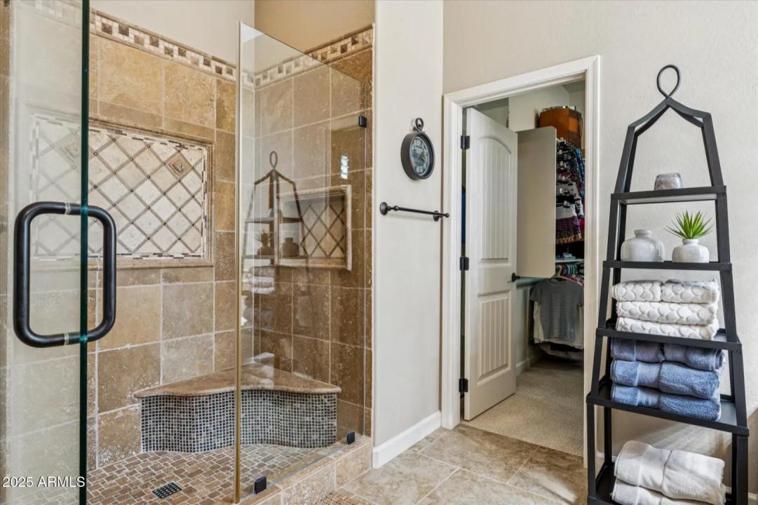 Real Estate Picture 20
