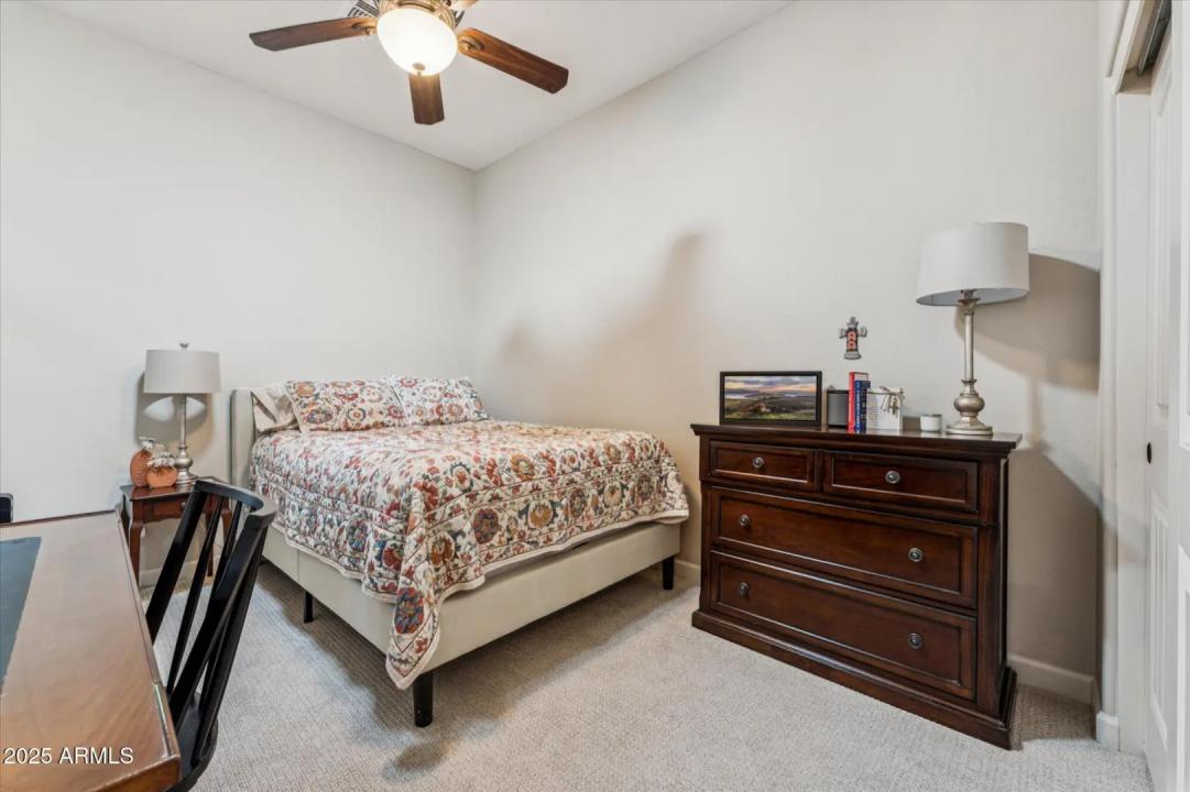 Real Estate Picture 24