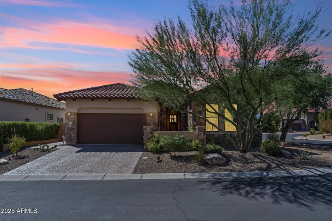 Real Estate Picture 1