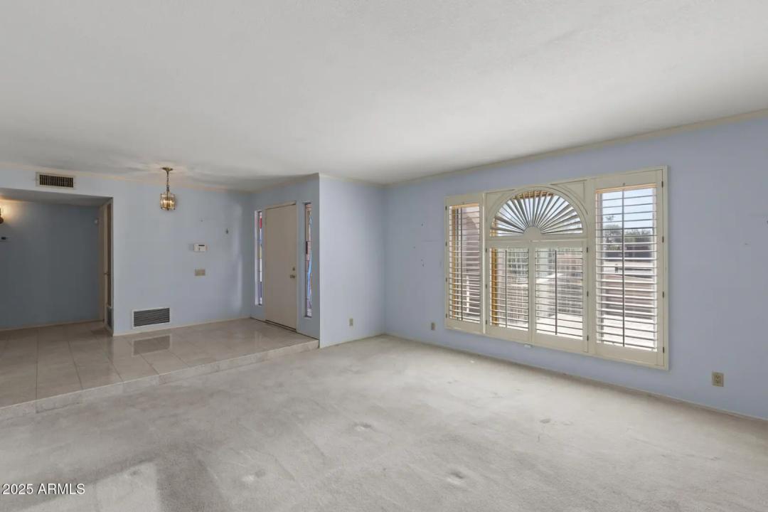 Real Estate Picture 19