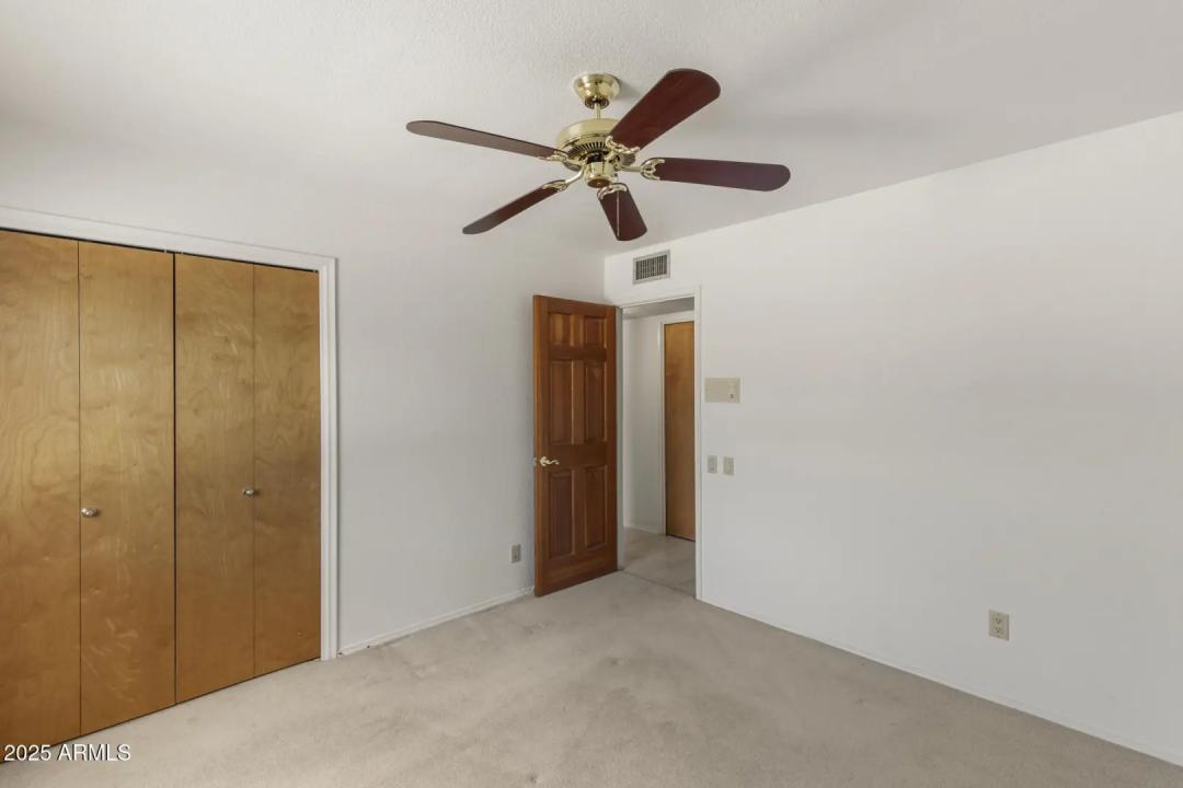 Real Estate Picture 34