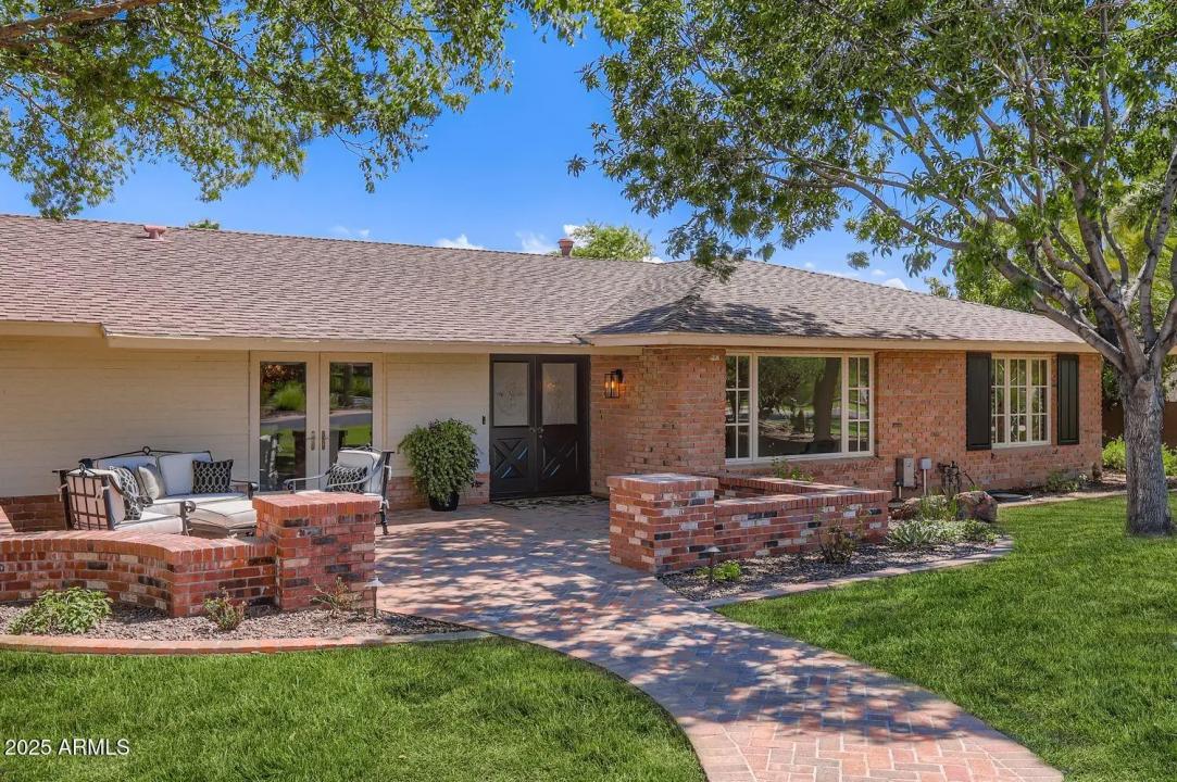 Real Estate Picture 29