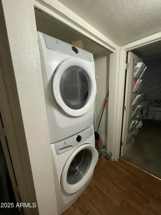 Real Estate Picture 19