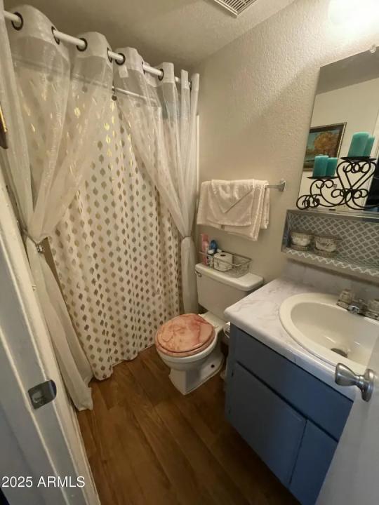 Real Estate Picture 20