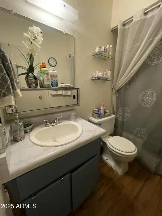 Real Estate Picture 25