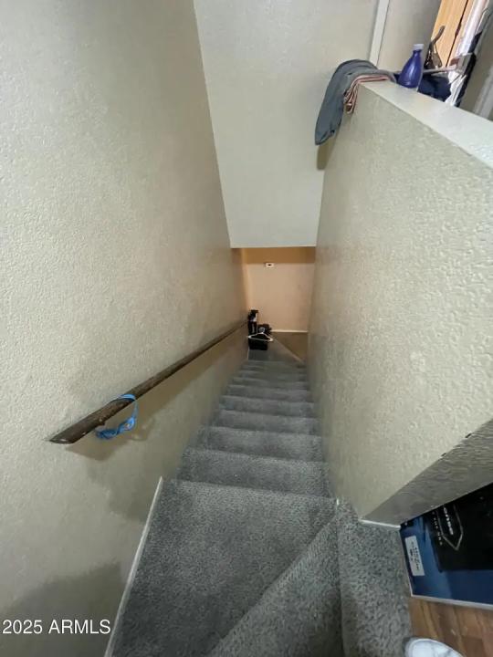 Real Estate Picture 11