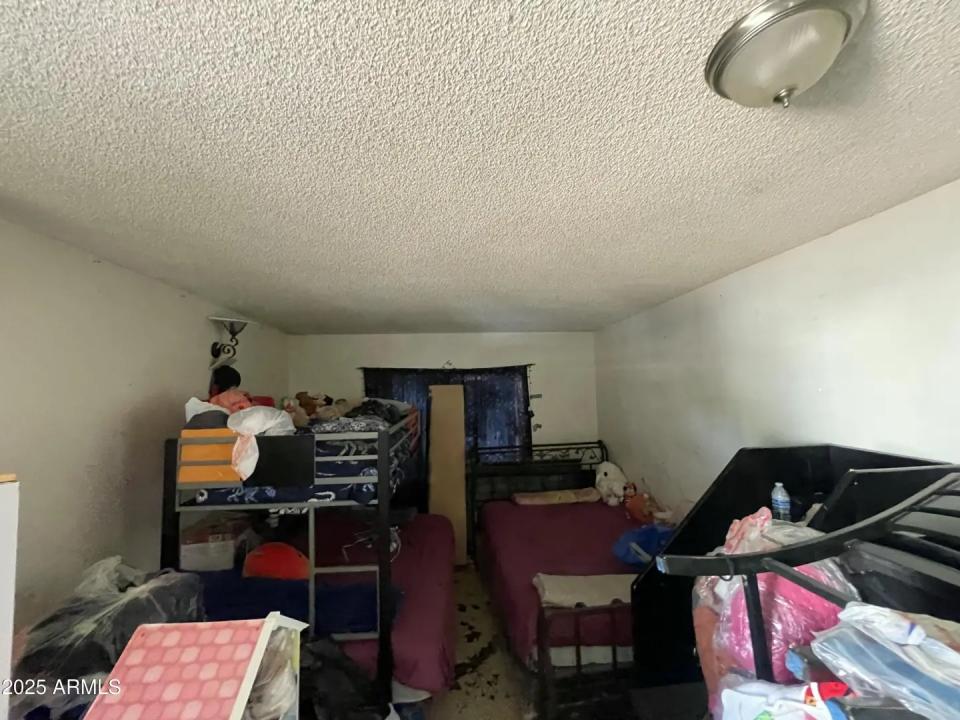 Real Estate Picture 21
