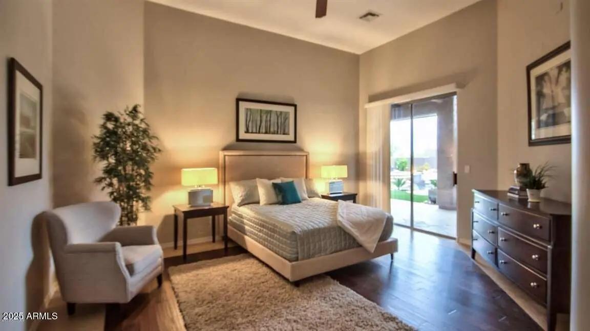 Real Estate Picture 16