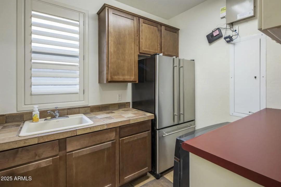 Real Estate Picture 36