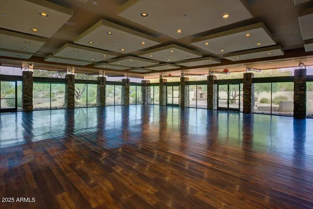 Real Estate Picture 50